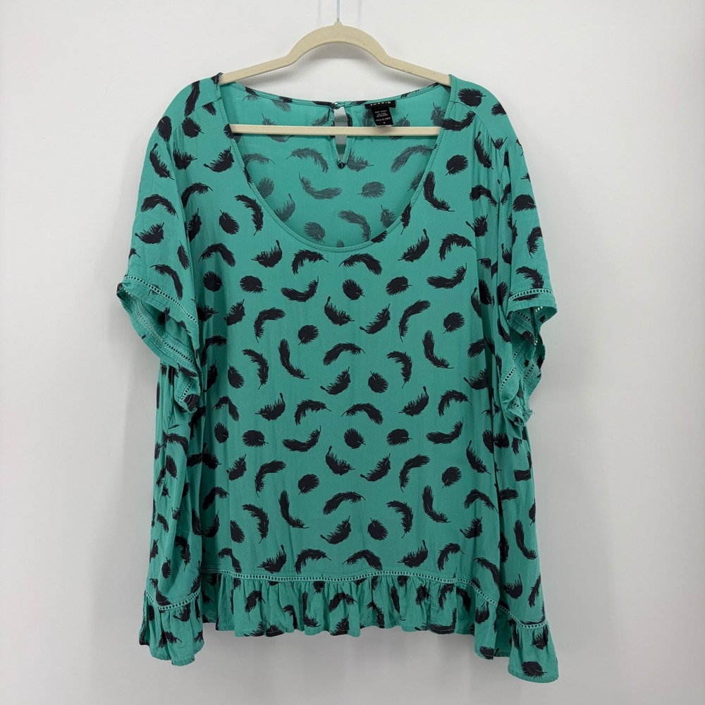 Torrid Womens 4X Teal Green Feather Print Ruffle Hem Crochet Trim Blouse Top